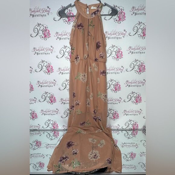 Sienna Sky Dresses & Skirts - Sienna sky dress tan floral crochet boho long maxi leg slit on one side sexy